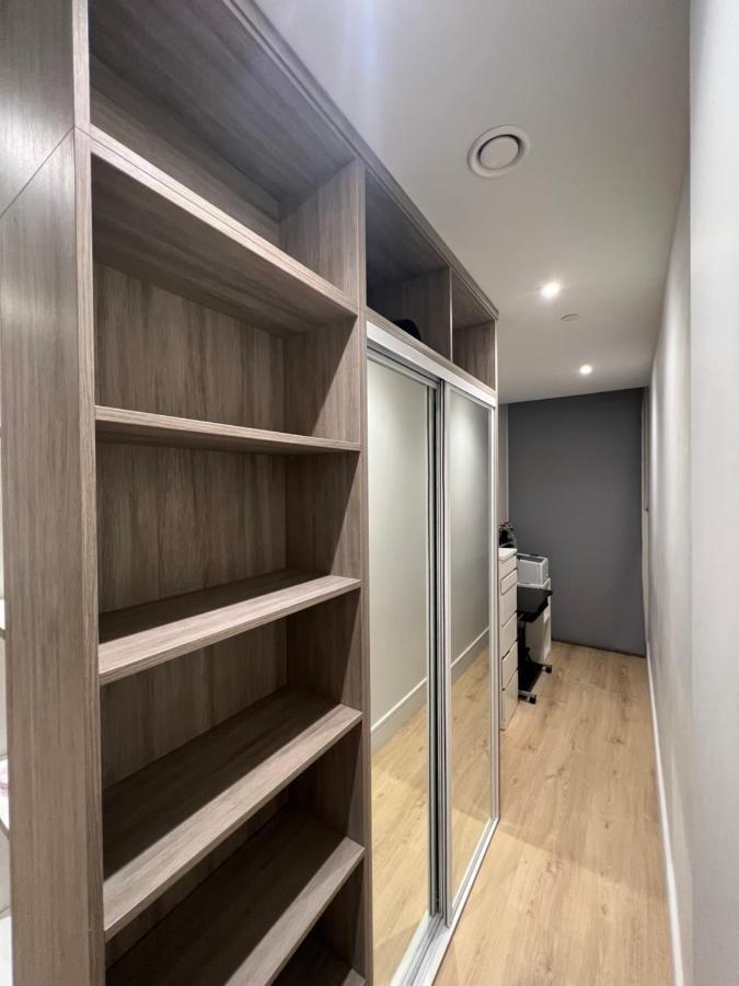 London Luxxe Suites & Apartments - London Heathrow Airport, Terminal 1 2 3 4 5 ヒースロー エクステリア 写真